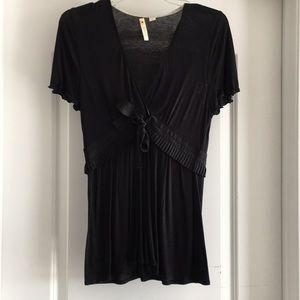 NWOT Anthropologie Black Top, Small